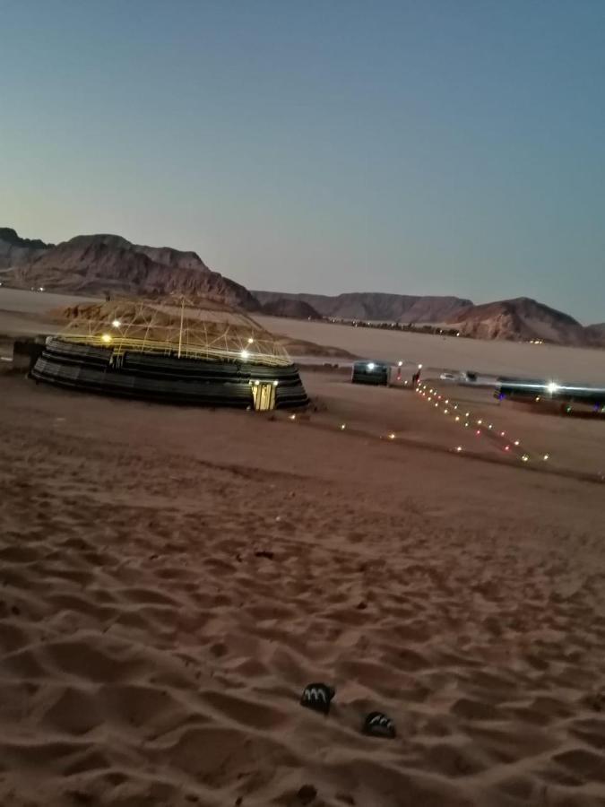 Oryx Camp Hotel Wadi Rum Exterior foto