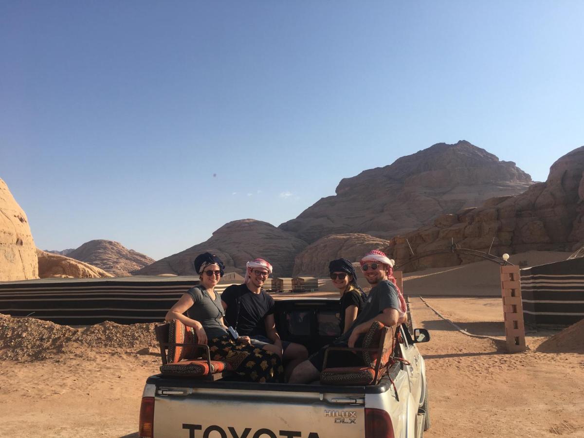 Oryx Camp Hotel Wadi Rum Exterior foto